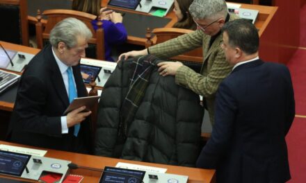 Rekord: 58 deputetë për 1 milion banorë, Shqipëria ia kalon Gjermanisë