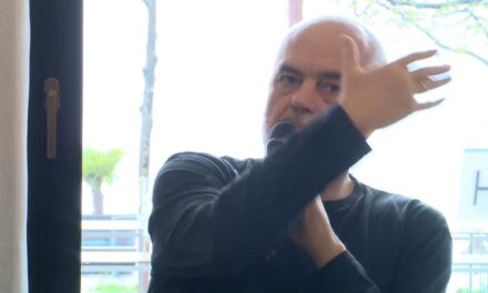 Rama paralajmëron socialistët: Kush devijon nga rruga dhe bën punë jo të ndershme mbas shpinës tonë të shkojë atje ku ka vendin