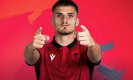 Etnik Brutti pajiset zyrtarisht me pasaportën shqiptare, Silvinjo e fton për herë të parë te Shqipëria