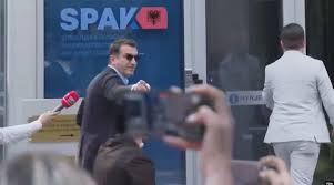 SPAK zbarkon në paraburgimin ku ndodhet Veliaj.