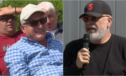 “Bujqësia ka ecur me kohën”, Rama ‘debat’ me fermerin në Berat: Ti thua e solli koha? Do ta heq atë fiksimin, po s’ta shkula si tapë