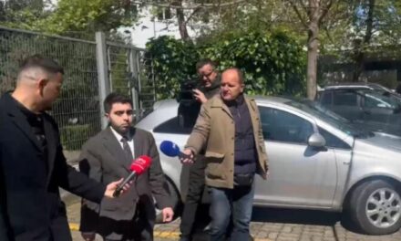 Abuzime me tenderat/ Jonaid Myzyri, vartësi i Belinda Ballukut paraqitet në SPAK