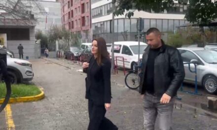 Kërkoi rikthimin e celularit të sekuestruar nga SPAK, Apeli i GJKKO rrëzon kërkesën e Ajola Xoxës