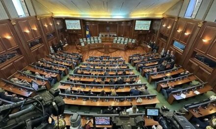 Ngërçi politik në Kosovë, dështon për të 12-tën herë radhazi seanca konstituive