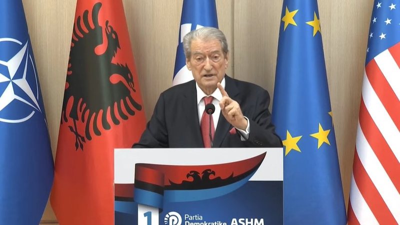 Berisha nuk njeh zgjedhjet e 11 majit, paralajmëron protestë ditën e Samitit të Komunitetit Politik Europian