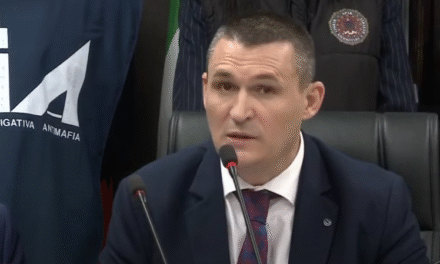 U lëshuan 52 urdhër-arreste, Altin Dumani: U godit një prej grupeve kriminale më të fuqishme në Shqipëri