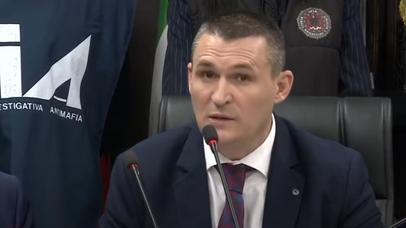 U lëshuan 52 urdhër-arreste, Altin Dumani: U godit një prej grupeve kriminale më të fuqishme në Shqipëri