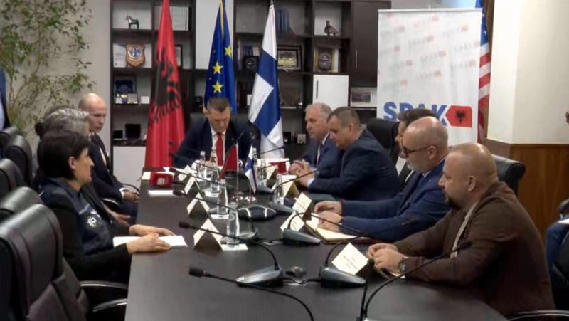 Operacion i përbashkët me SPAK, komisari finlandez: Janë sekuestruar rreth 300 kg lëndë narkotike, drejtuesit kryesorë të grupit shtetas shqiptarë