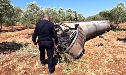 Raketa gjigante iraniane bie në Izrael