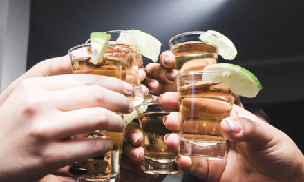 SHBA: 100,000 diagnoza të reja të kancerit lidhen me alkoolin çdo vit