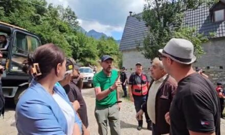 Incidenti në Theth me molotov, përfaqësuesi i IKMT-së i kthehet banorëve: S’ka Zot të vrasë punonjësit e shtetit