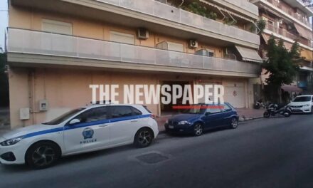 Greqi/ Tmerr në Volos: Ai jetoi për dhjetë ditë me babanë e tij të vdekur