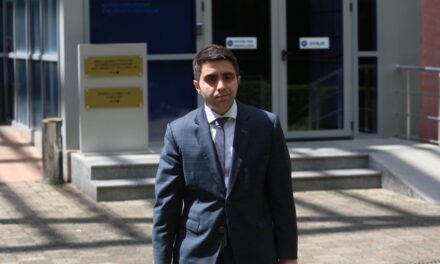 Ankimoi masën e sigurisë së caktuar ndaj tij, Apeli i GJKKO-së lë fuqi pezullimin nga detyra të kreut të KPP, Jonaid Myzyri