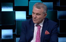 Arben Malaj reagon ndaj letrës së Baton Haxhiut për mbylljen e RTSH-së