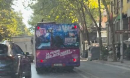 Braçe denoncon një tjetër ‘plagë’ të Tiranës, bllokimin e korsisë së emergjencës në Unazë