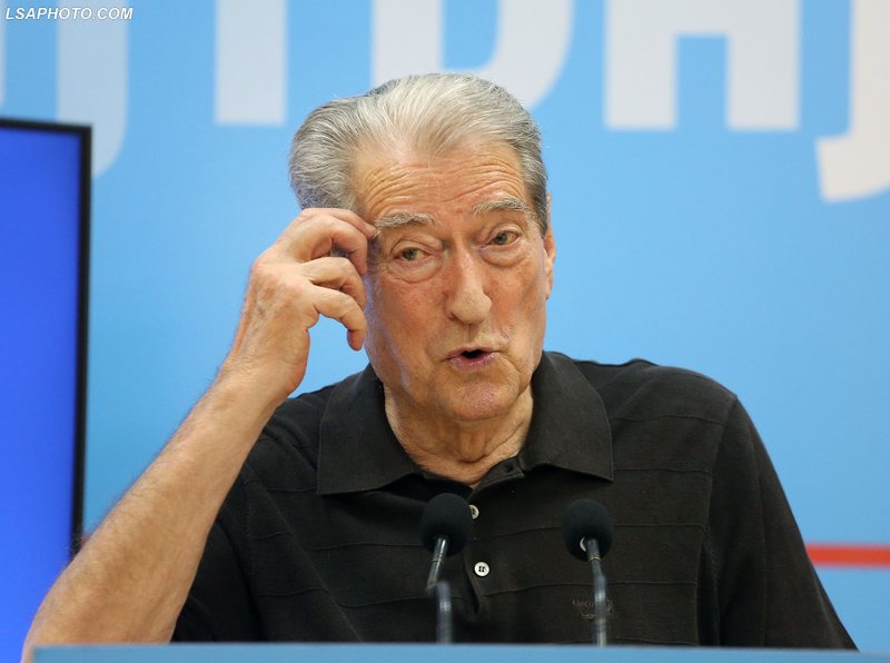 “Berisha duhet të zbatojë statutin e PD-së pas humbjes, të largohet”, Mërtiri: Kërkon të shesë miqësinë imagjinare me Trump