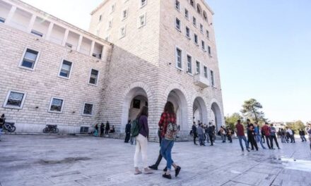 Nis sot regjistrimi në universitete, afati deri më 11 shtator! Ja hapat që duhet të ndjekin studentët