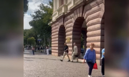 E ngarkuara me punë e SHBA në Tiranë, takime në Kryesinë e Kuvendit