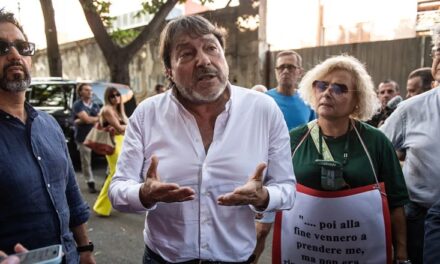 Sulm mafioz ndaj gazetarit të Rai-t