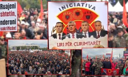 “Liri për krerët e UÇK-së!”/ Përmbyllet protesta në Sheshin Skënderbej “Liri për krerët e UÇK-së!”/ Përmbyllet tubimi në Sheshin Skënderbej