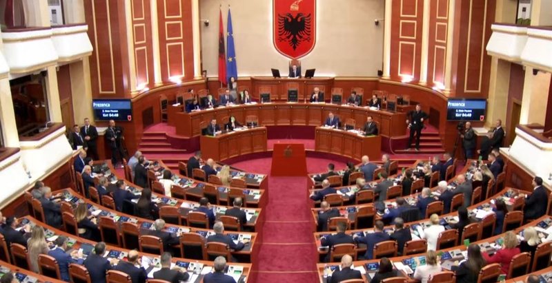 Nis seanca plenare, miratohet ngritja e Komisionit të Posaçëm për Reformën Zgjedhore