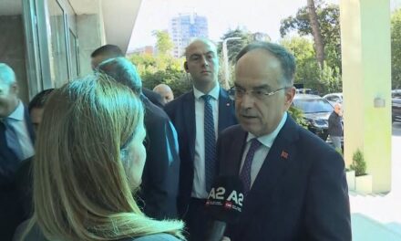 Pezullimi i zgjedhjeve në Tiranë, Begaj: Nuk kam shkelur Kushtetutën