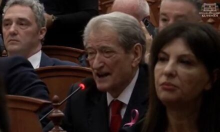 PD bashkoi votat me PS për dy Komisionet, Berisha: Me Ramën zgjedhje të lira s’ka…