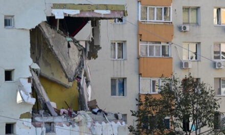 Shpërthim në një pallat apartamentesh në Bukuresht/ Tre të vdekur dhe të paktën 17 të plagosur