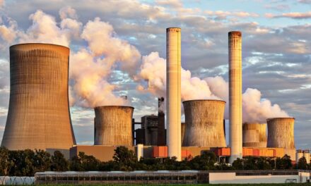 Prodhimi global i energjisë së rinovueshme tejkalon atë të qymyrit për herë të parë