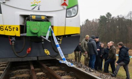 Poloni: Shpërthim në linjën hekurudhore për në Ukrainë