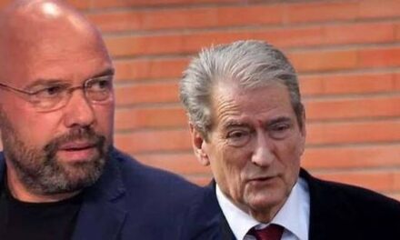 Ish ministri i drejtësisë: Berisha endet kuturu midis SKAP-it e SPAK-ut, sipas hallit të çastit. Nuk i mbroj hajdutët, ata të kthejnë paratë