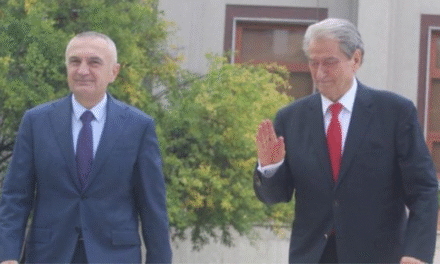 Krimi shtetëror i 21 Janarit/ Avokati: Berisha sot duhet të ishte i pandehur! Meta e shtyu për të vrarë protestuesit