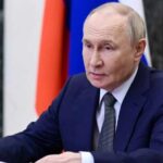 Putin, kërcënime dhe ironi mbi negociatat. Si po përgatitet “cari” për të dërguarin e Trump