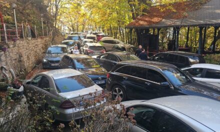 Dajti në kolapsin e fundjavës: Rruga që s’u prek për 30 vite