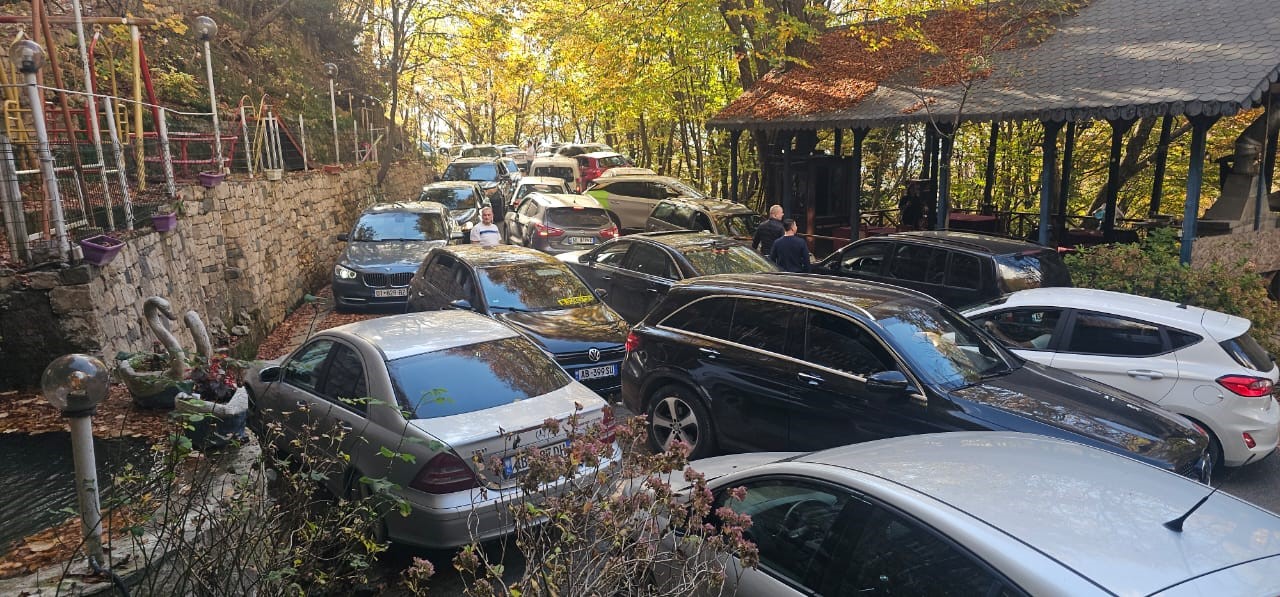 Dajti në kolapsin e fundjavës: Rruga që s’u prek për 30 vite