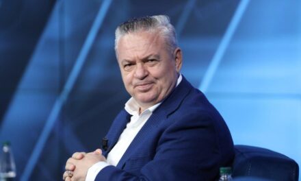 “Zgjedhja e Endrit Shabanit me firmat e PD, Berisha nuk i shmanget dot përgjegjësisë”/ Murrizi: Pazar i pistë në kurriz të demokratëve