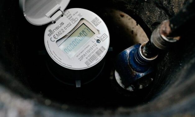 Hije të një skandali të ri në Greqi – Verifikim të 500 mln eurove të BE për matësat inteligjentë të ujit