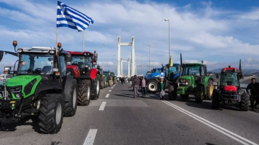 Vijojnë protestat e fermerëve në Greqi, aksi rrugor Kakavijë–Janinë bllokohet sërish