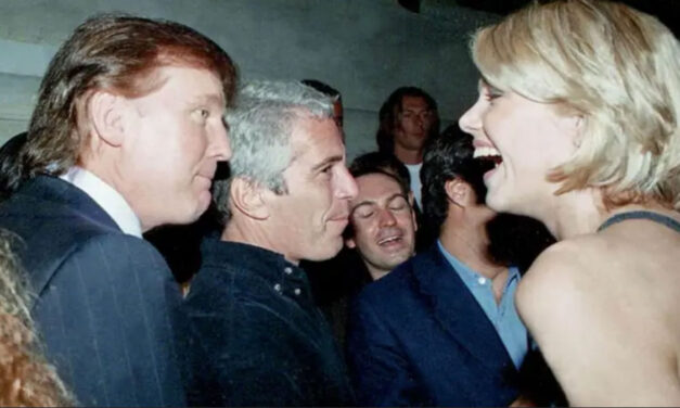 Foto të reja nga rezidenca e Epstein, me D. Trump, Andrew dhe Bill Gates